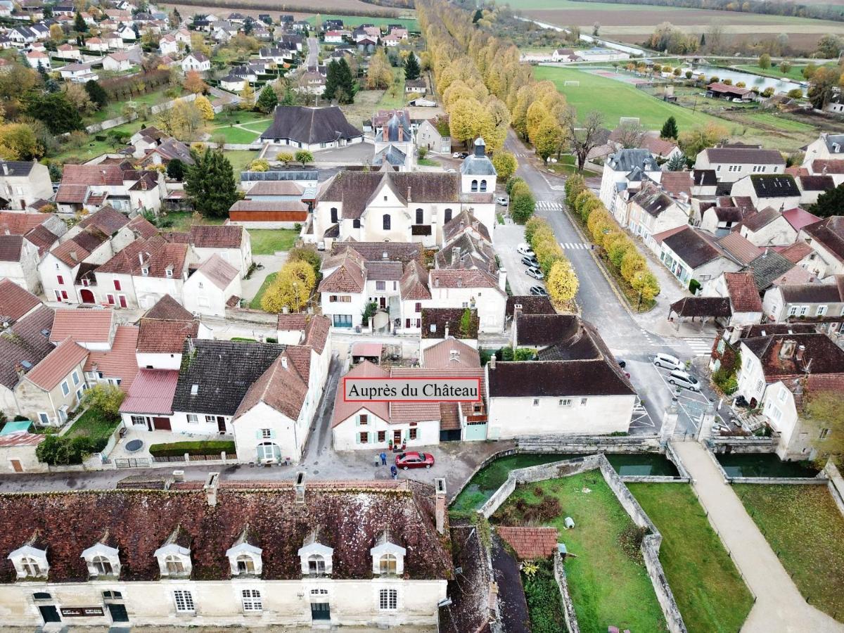 Tanlay Aupres Du Chateau מראה חיצוני תמונה